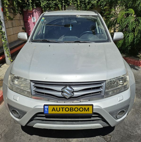 Suzuki Grand Vitara 2ème main, 2015, main privée