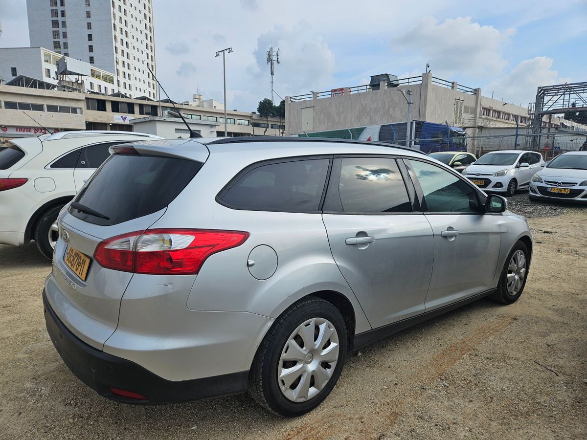 Ford Focus 2nd hand, 2014