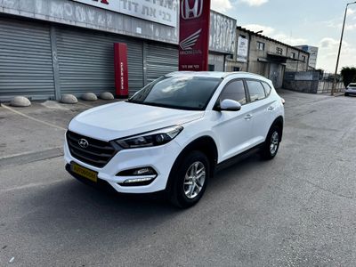 Hyundai Tucson 2nd hand, 2017, private hand
