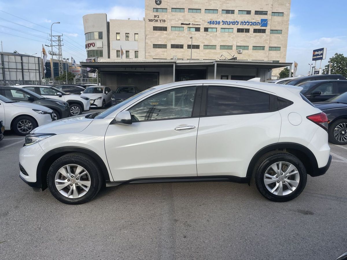 Honda HR-V с пробегом, 2021