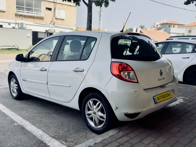 Renault Clio 2nd hand, 2012