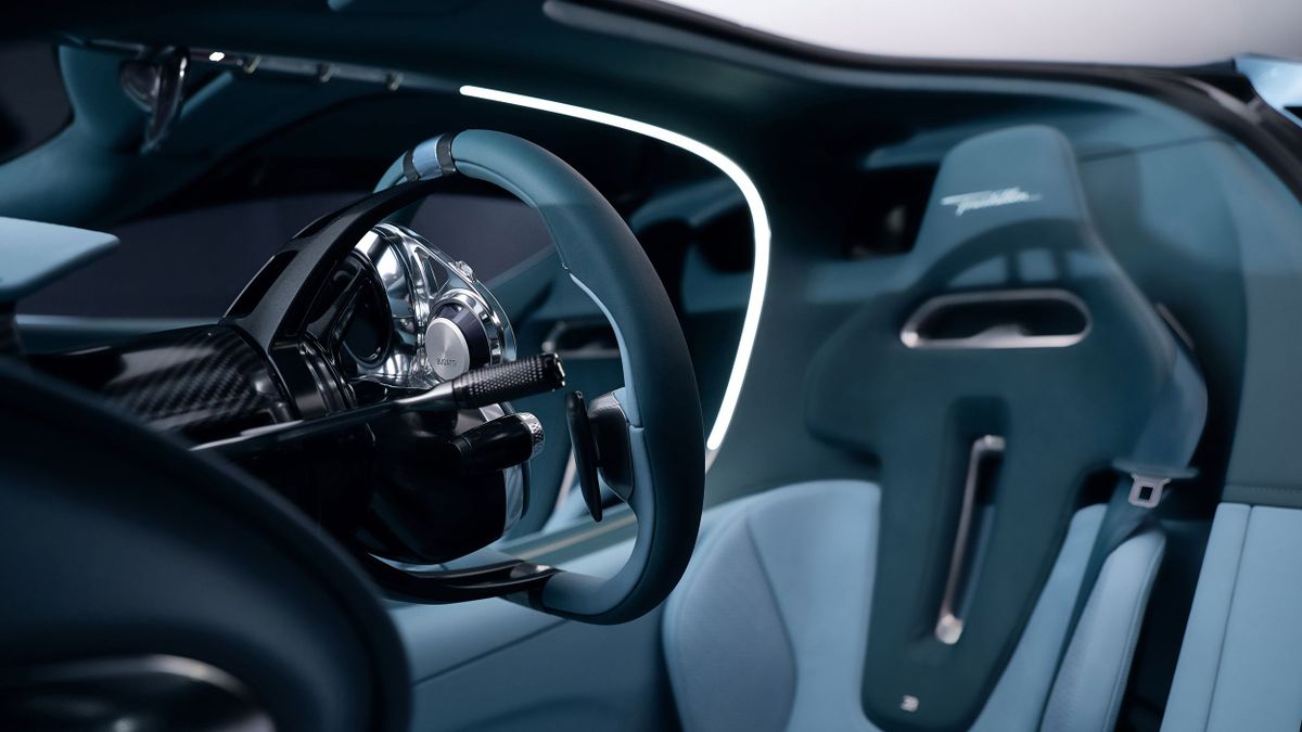 Bugatti Tourbillon 2024. Руль. Купе, 1 поколение