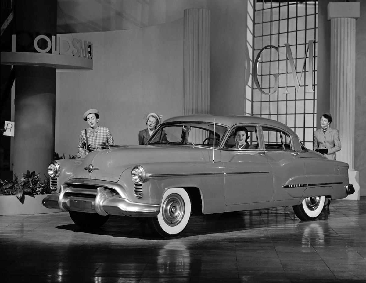Oldsmobile Ninety Eight 1948. Bodywork, Exterior. Sedan, 2 generation