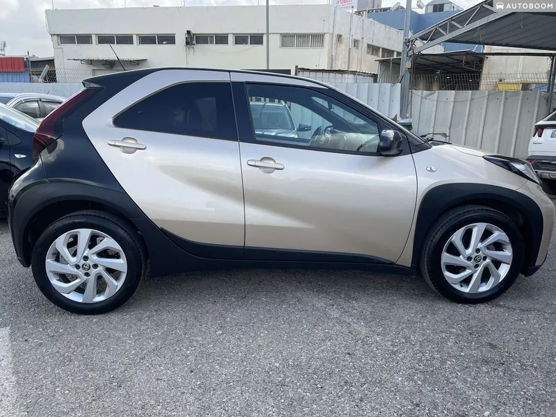 Toyota Aygo 2nd hand, 2023