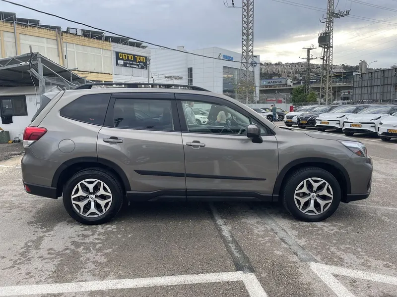 Subaru Forester 2nd hand, 2021, private hand