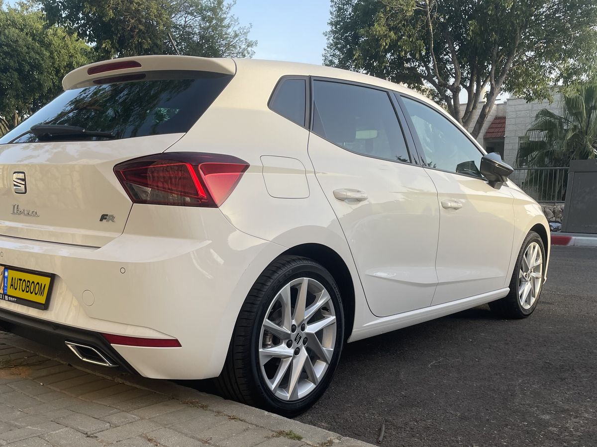 SEAT Ibiza с пробегом, 2024, частная рука