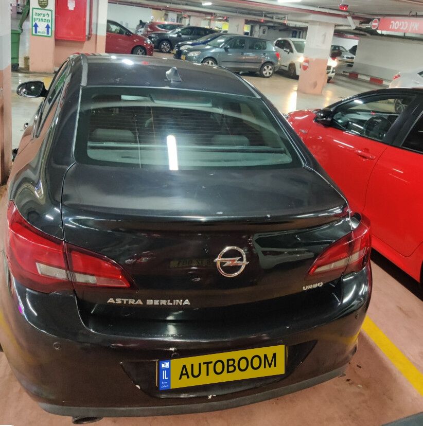 Opel Astra 2nd hand, 2013, private hand