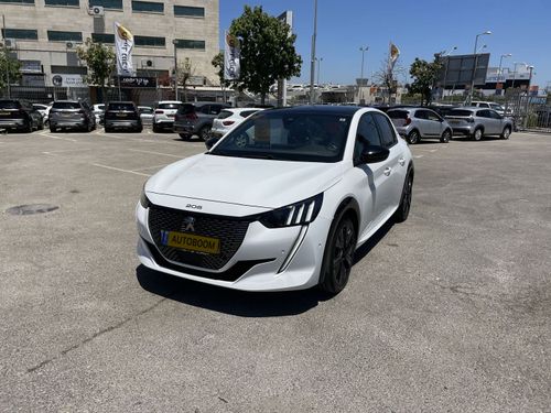 Peugeot 208, 2024, фото