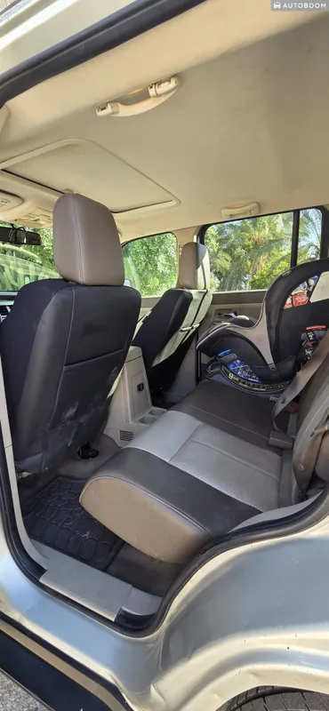 Jeep Liberty 2nd hand, 2009, private