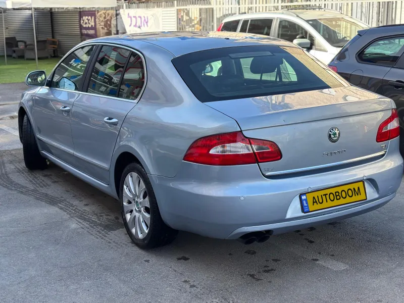 Skoda Superb 2nd hand, 2012