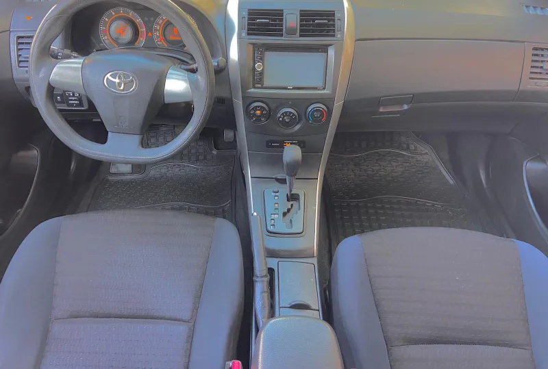 Toyota Corolla 2nd hand, 2011, private hand