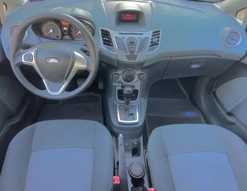 Ford Fiesta с пробегом, 2011, частная рука