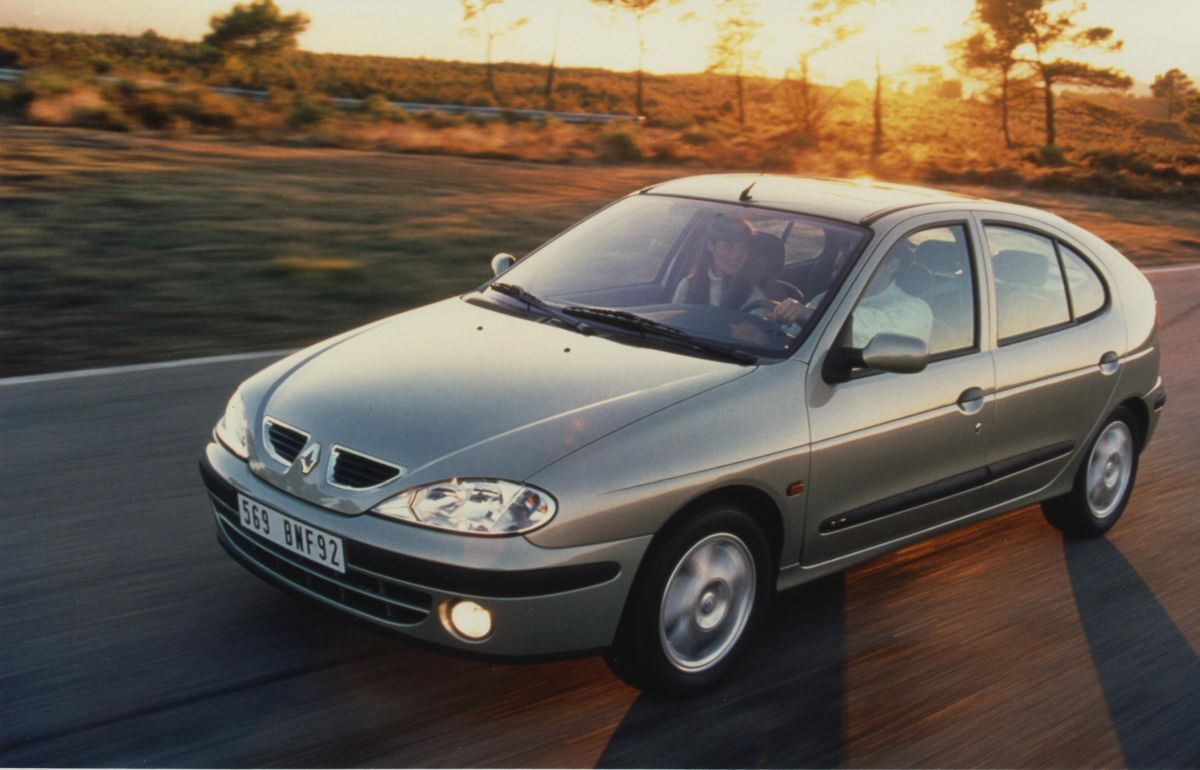 Renault Megane 1999. Carrosserie, extérieur. Hatchback 5-portes, 1 génération, restyling