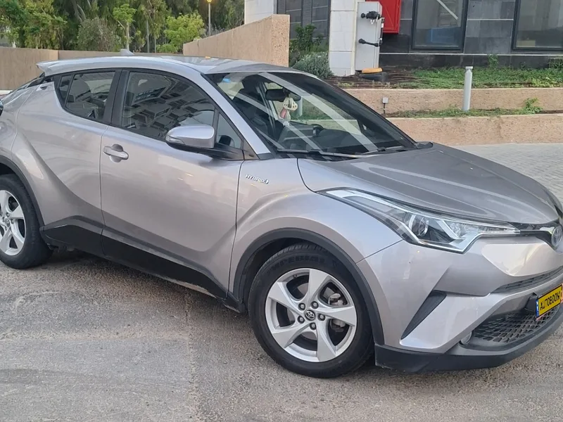 Toyota C-HR с пробегом, 2018, частная