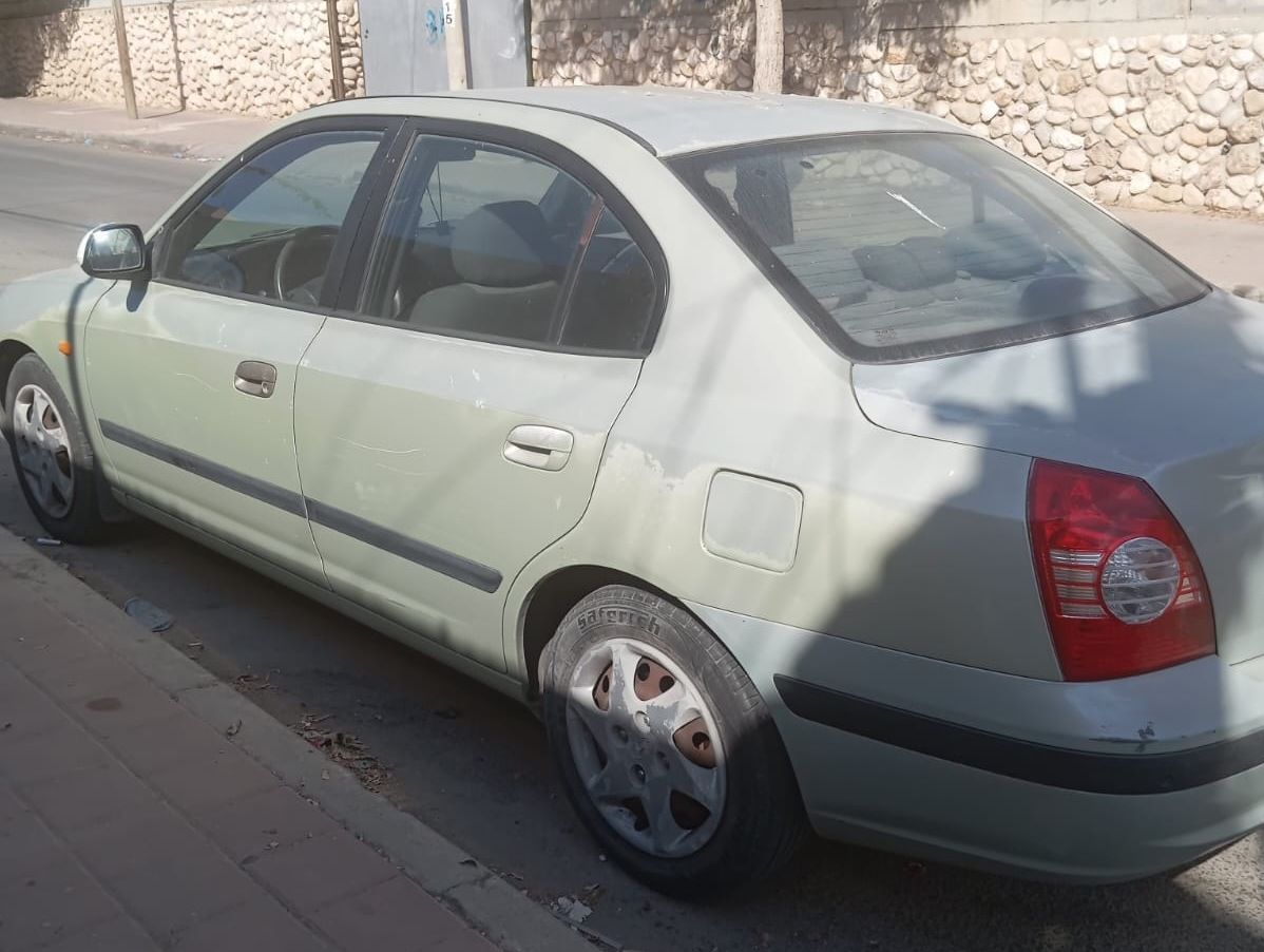 Hyundai Elantra с пробегом, 2004, частная рука