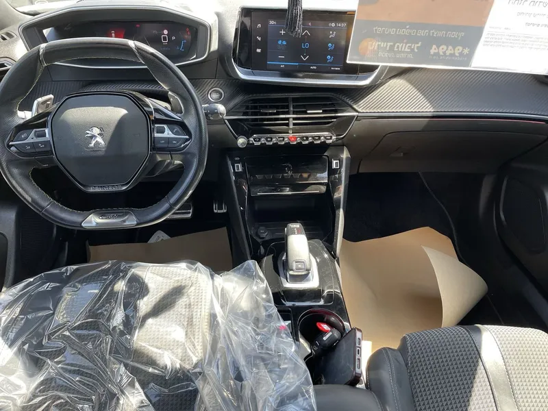 Peugeot 2008 с пробегом, 2022, частная рука