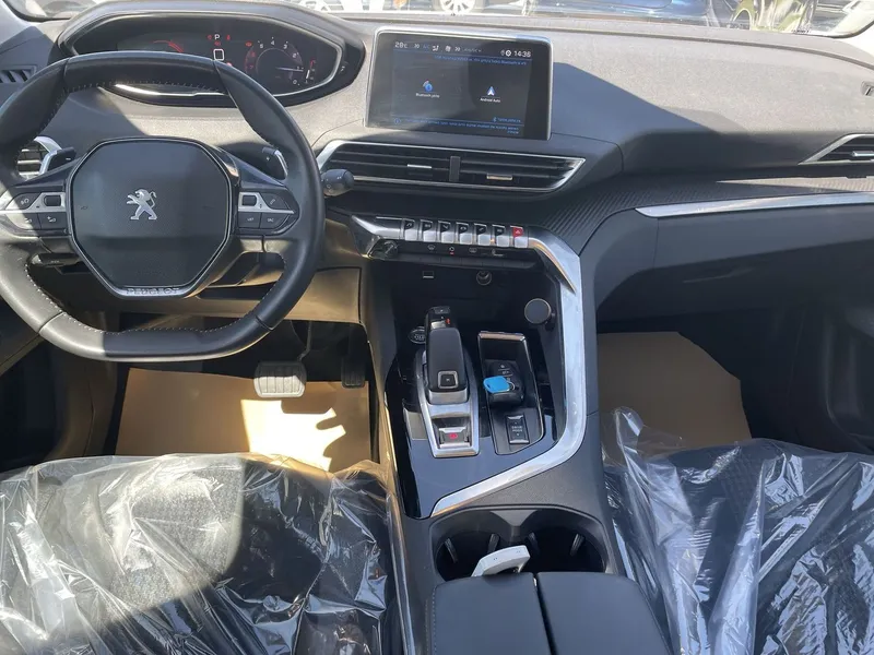 Peugeot 3008 2nd hand, 2023, private hand