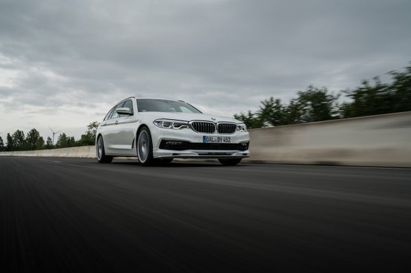 Alpina D5 2017. Carrosserie, extérieur. Break 5-portes, 2 génération