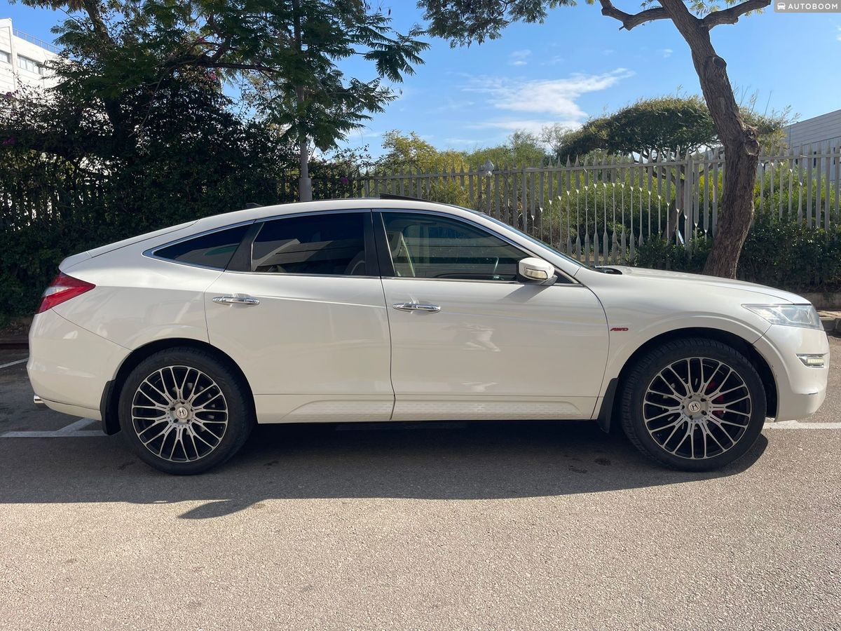 Honda Crosstour 2ème main, 2011, privée