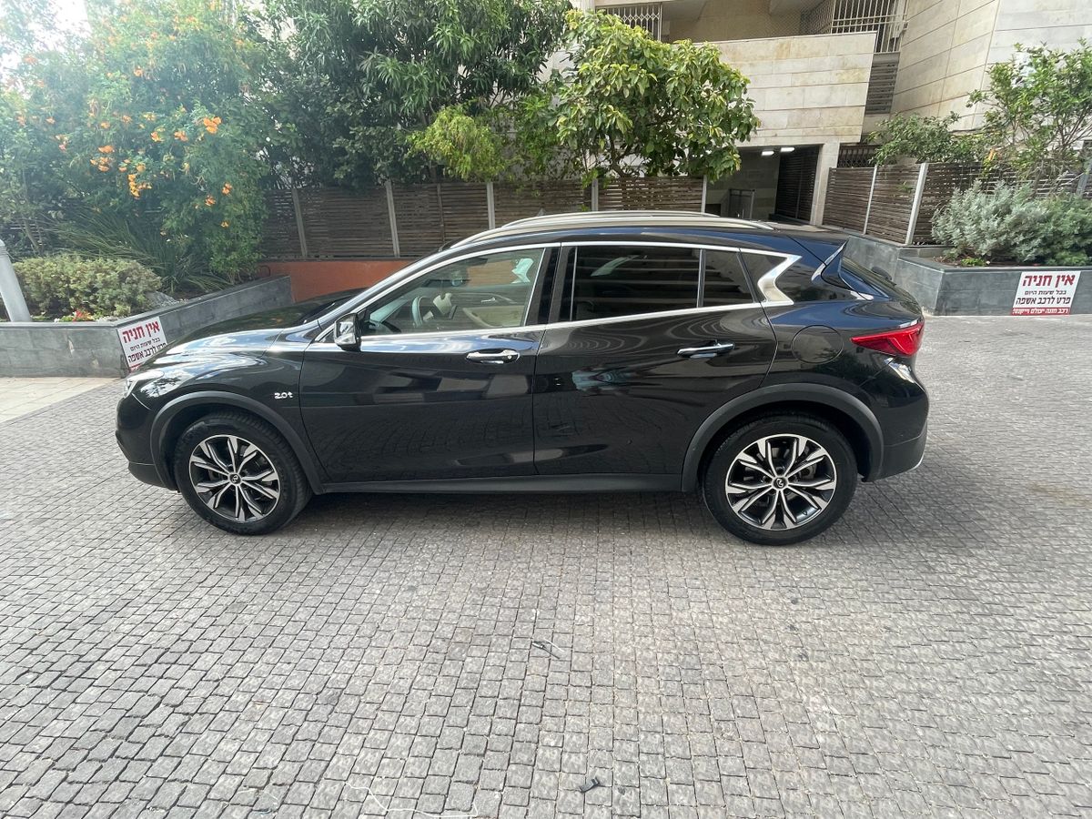 Infiniti QX30 2nd hand, 2019, private hand