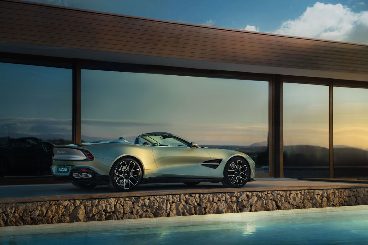 Aston Martin Vanquish 2024. Кузов, экстерьер. Кабриолет, 3 поколение