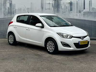 Hyundai i20, 2013, photo