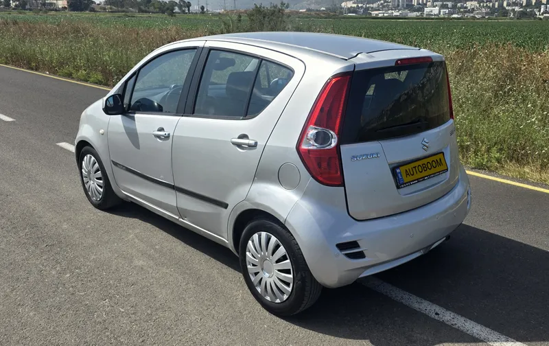 Suzuki Splash 2nd hand, 2015, private
