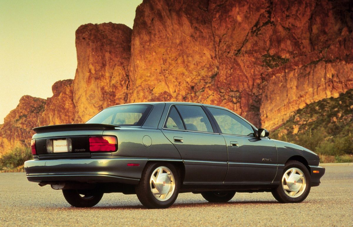 Oldsmobile Achieva 1991. Bodywork, Exterior. Sedan, 1 generation