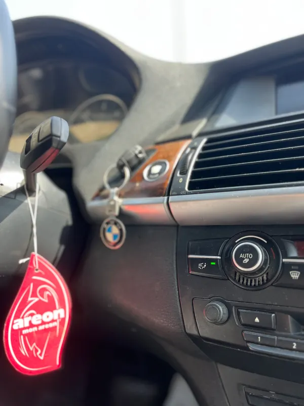 BMW X5 2nd hand, 2011, private hand