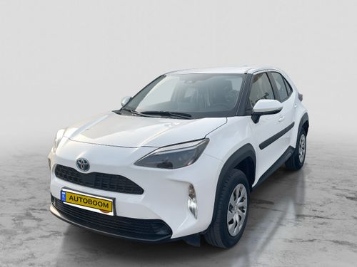 Toyota Yaris Cross, 2022, фото