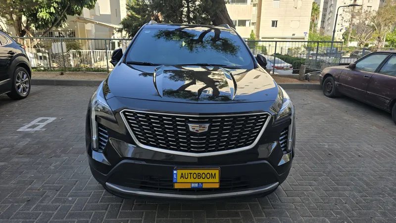 Cadillac XT4 2nd hand, 2021, private hand