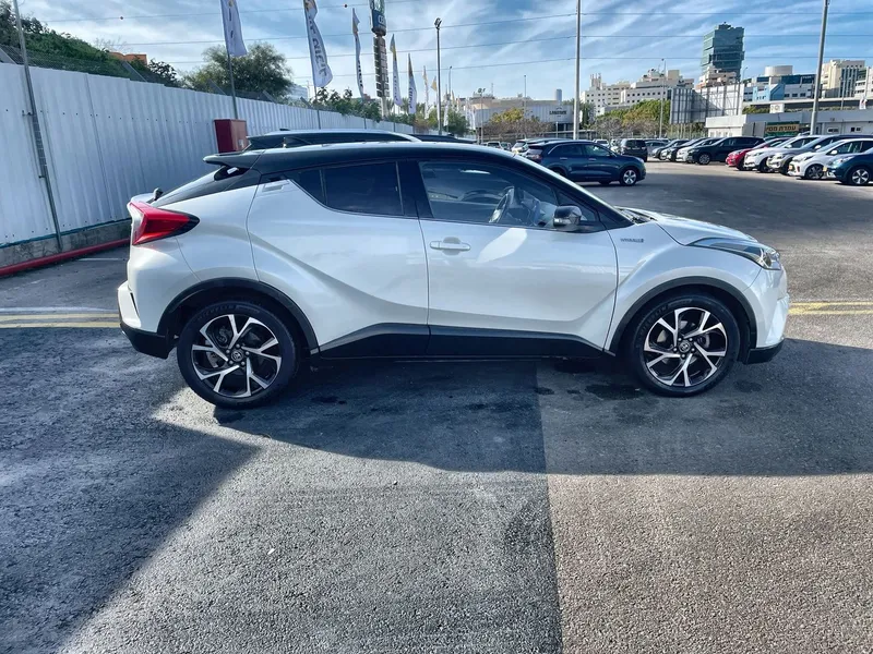 Toyota C-HR с пробегом, 2018, частная рука