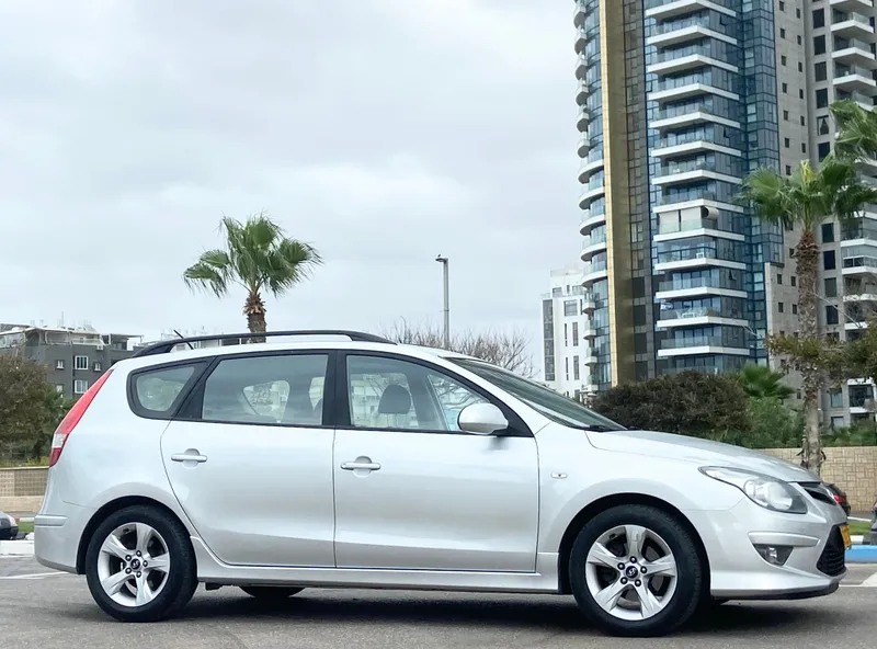 Hyundai i30 2ème main, 2011, main privée