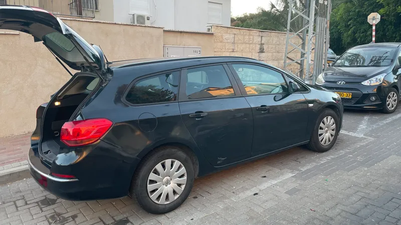 Opel Astra 2ème main, 2015, main privée