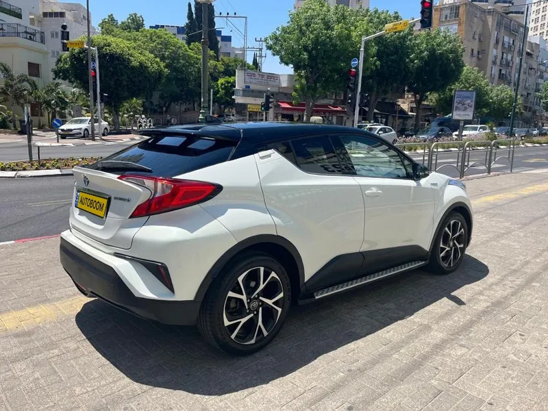 Toyota C-HR с пробегом, 2017, частная рука