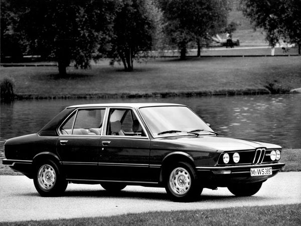 BMW 5 series 1976. Carrosserie, extérieur. Berline, 1 génération, restyling