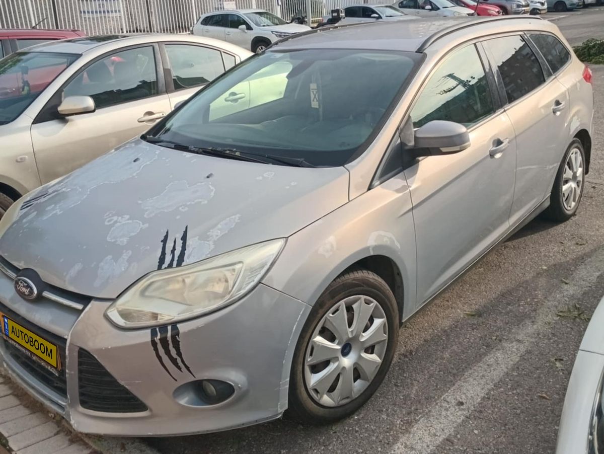 Ford Focus 2nd hand, 2013, private