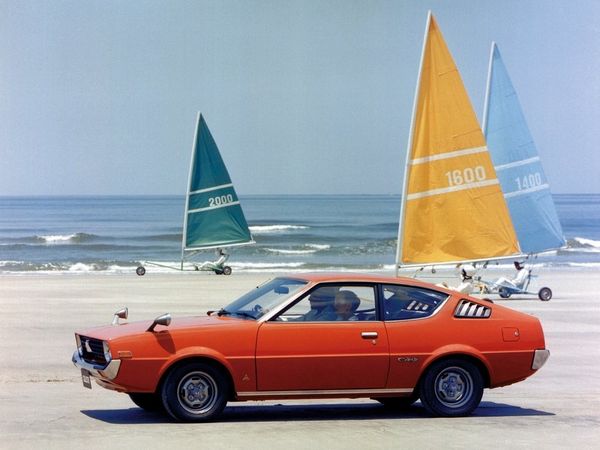 מיצובישי  לאנסר 1975. מרכב, צורה. האצ'בק 3 דלתות, 1 דור