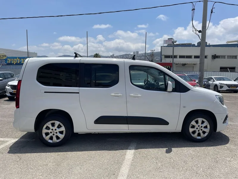 Opel Combo 2nd hand, 2021, private hand