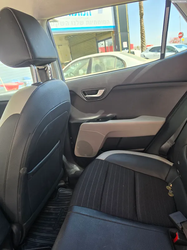 Kia Stonic с пробегом, 2020, частная
