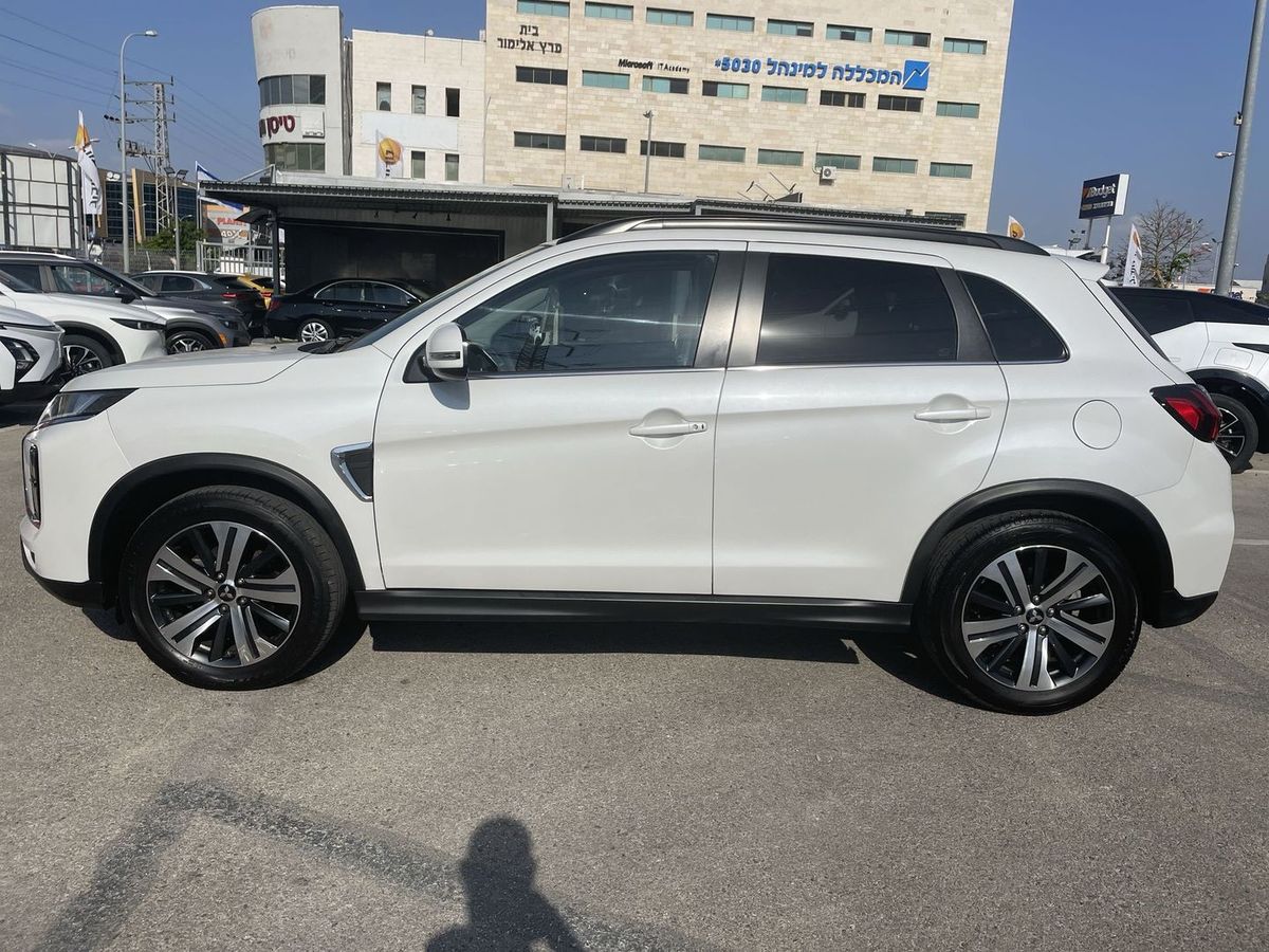 Mitsubishi ASX 2nd hand, 2021, private hand