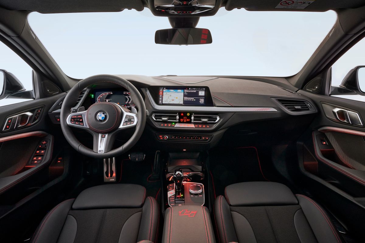 BMW 1 series 2019. Front seats. Hatchback 5-door, 3 generation