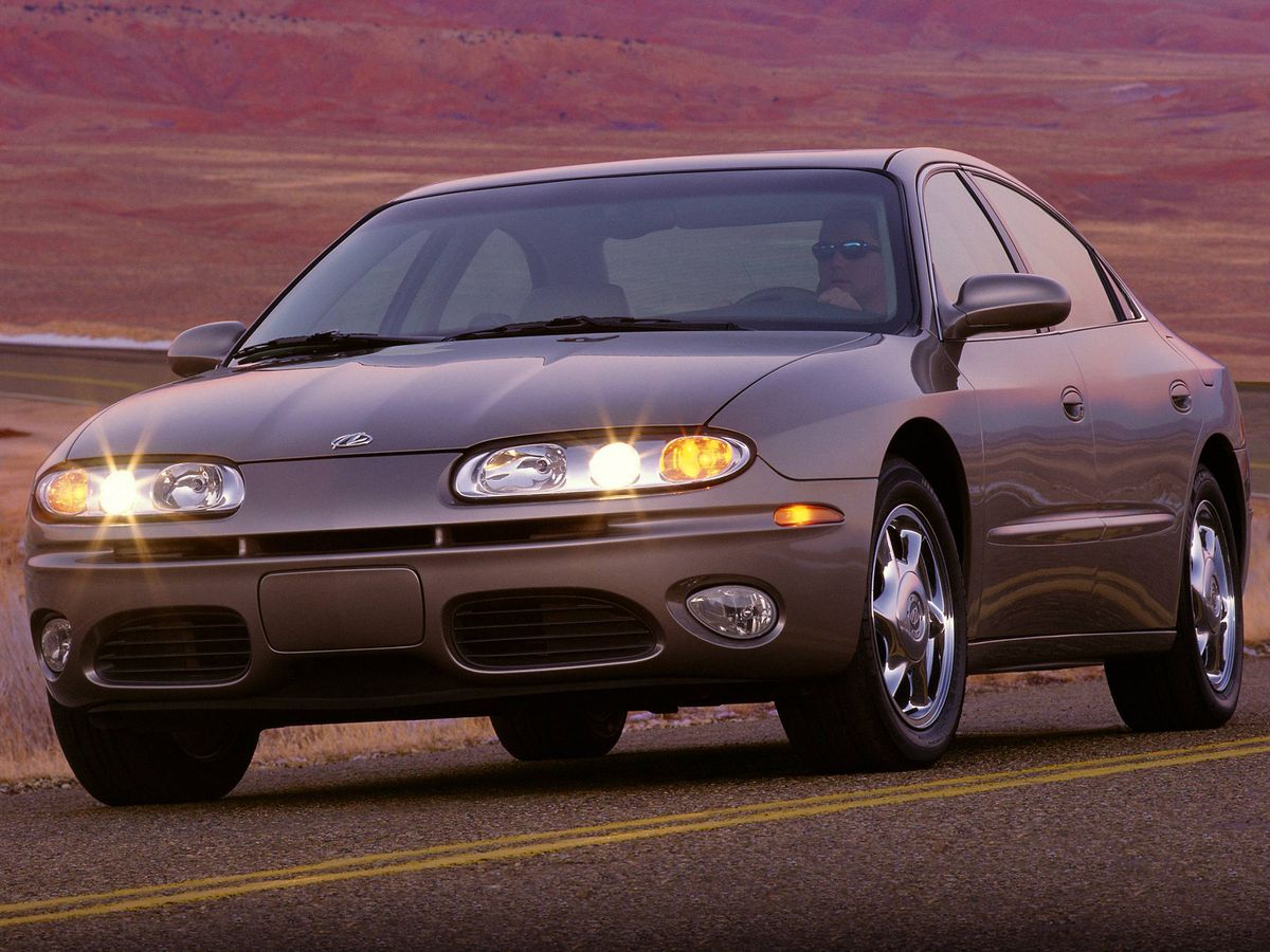 Oldsmobile Aurora 1999. Bodywork, Exterior. Sedan, 2 generation