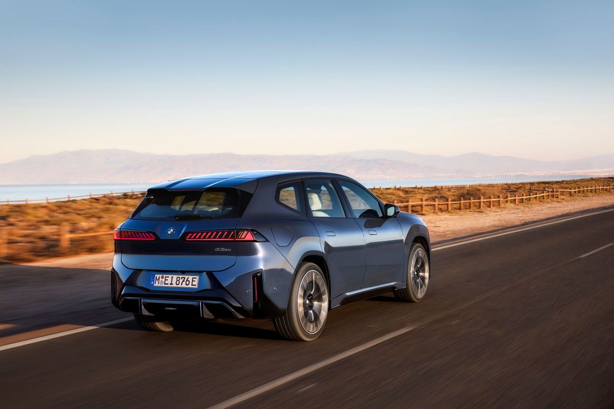 BMW iX3 2025. Кузов, экстерьер. Внедорожник 5 дв., 2 поколение