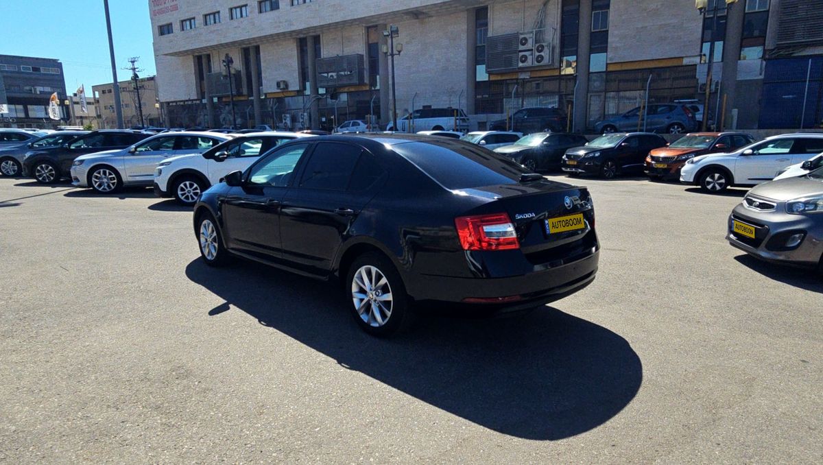Skoda Octavia с пробегом, 2019