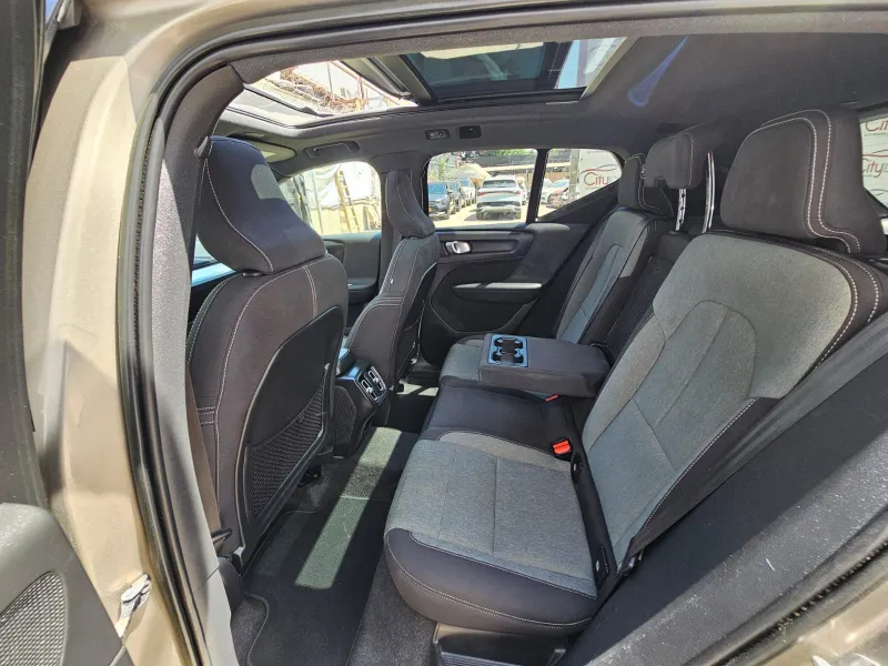 Volvo XC40 2nd hand, 2022, private