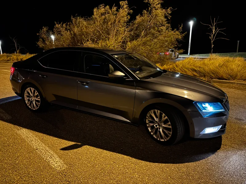 Skoda Superb с пробегом, 2018, частная рука