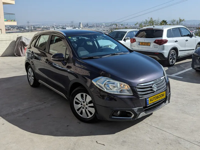 Suzuki SX4 2ème main, 2014, main privée