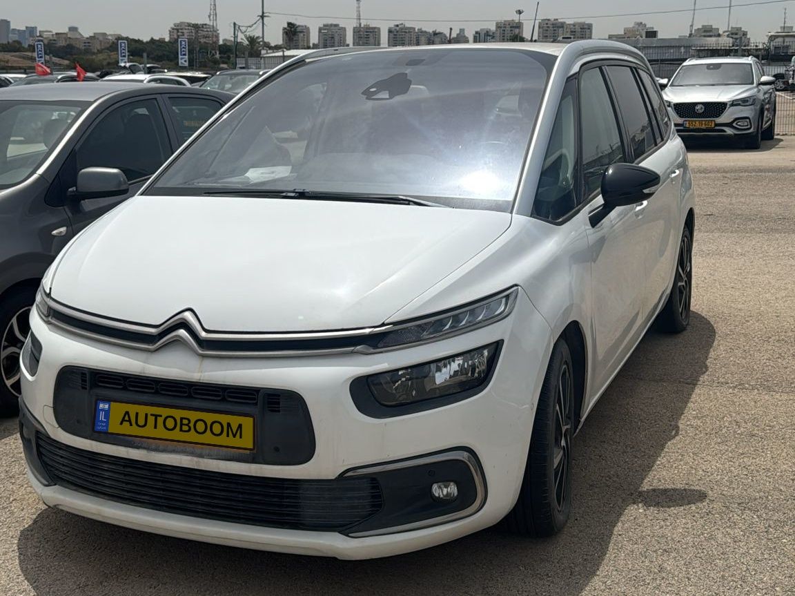 Citroen C4 SpaceTourer с пробегом, 2021