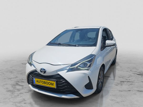 Toyota Yaris с пробегом, 2019, частная рука
